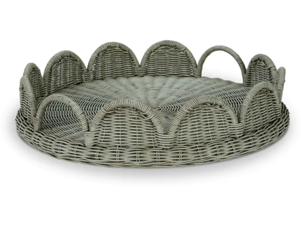 Scalloped Round Rattan Tray