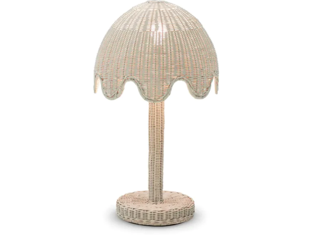 Scalloped Rattan Table Lamp