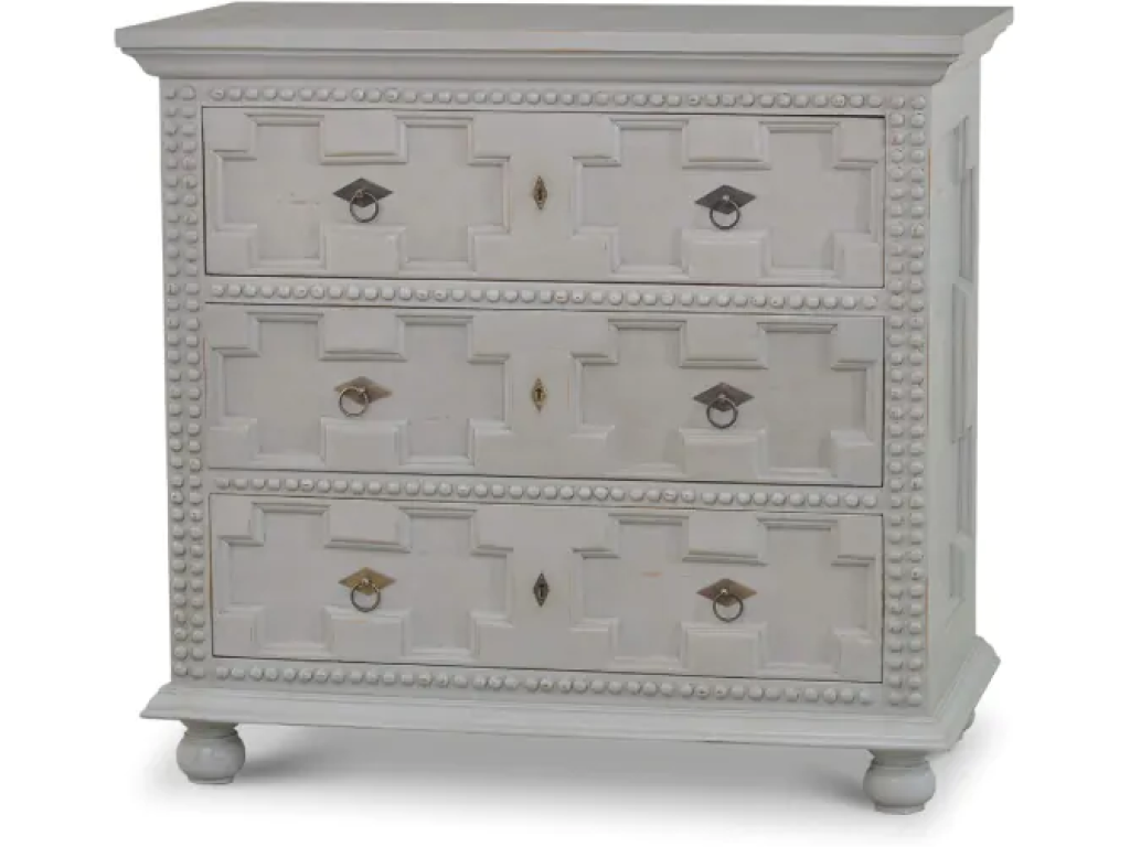 Chest w/ 3 Drawers