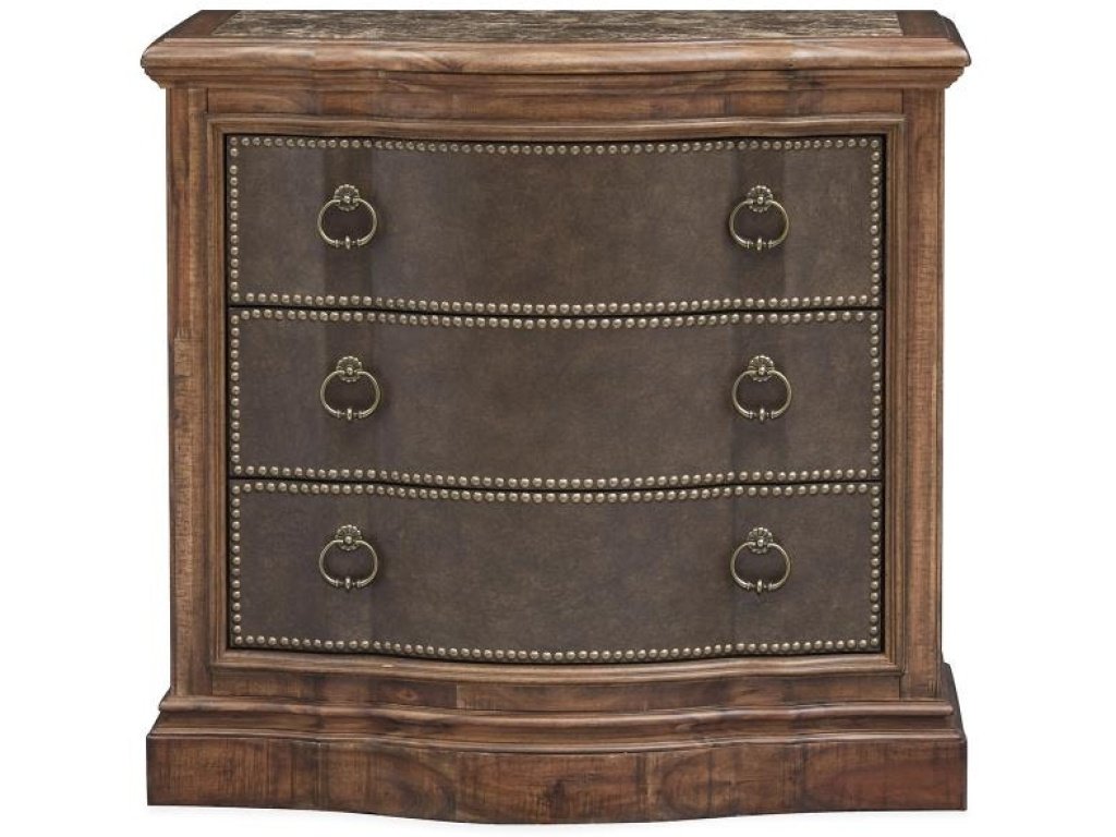 Bachelor Chest